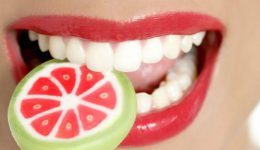 Alimentos que dañan los dientes